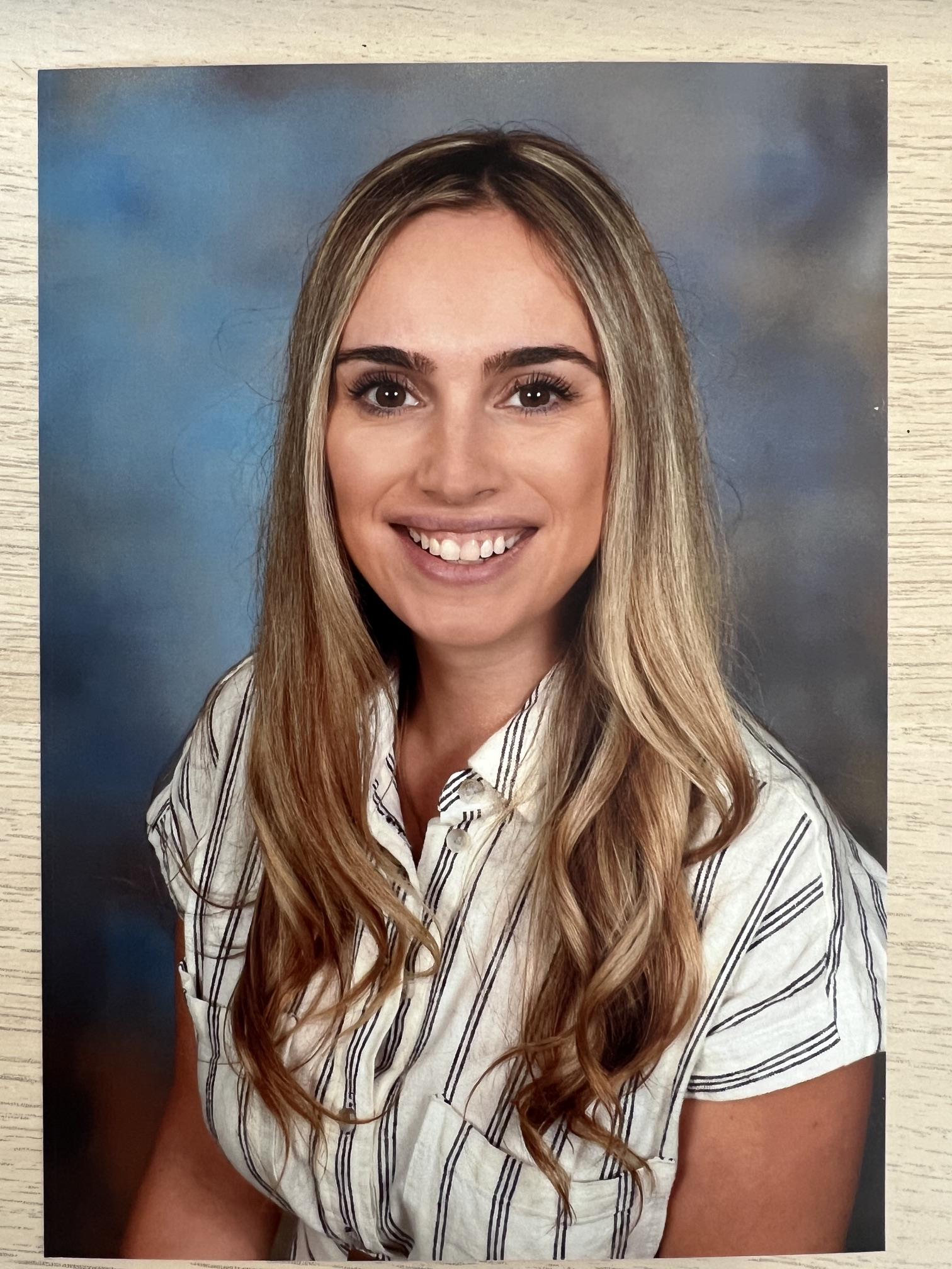 Mrs. Amanda Richardson